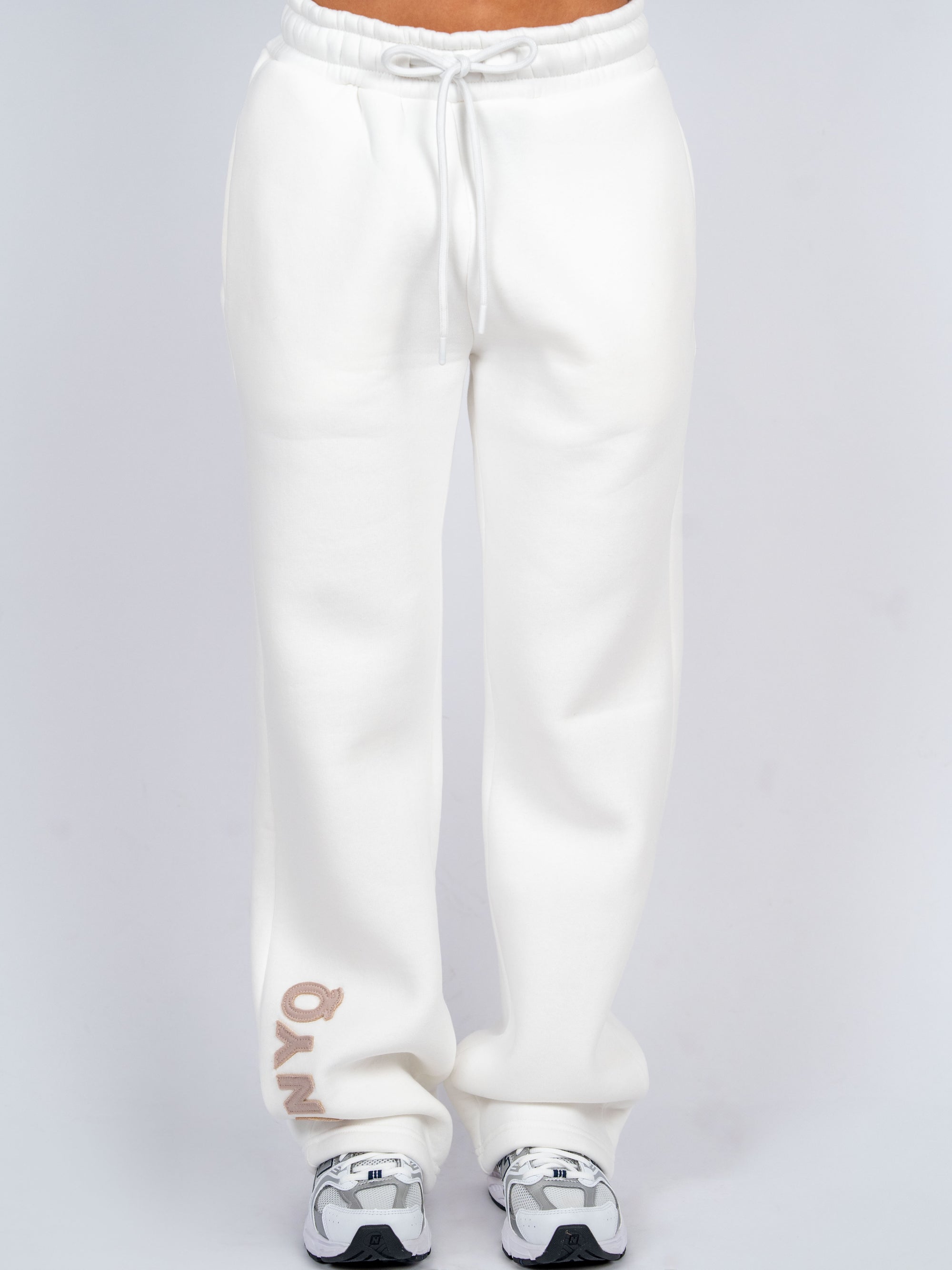 Calm Wide Leg Jogger